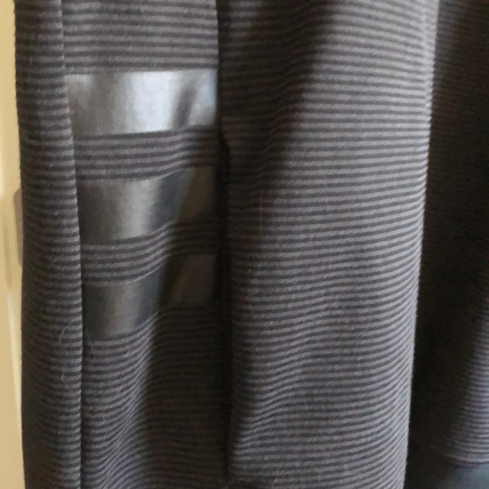ADIDAS Adicross Men’s/Unisex Hoodie Just Like New - Picture 4 of 12
